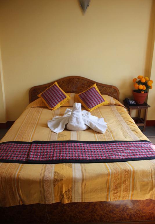 Simrika Homes Bed And Breakfast Kathmandu Room photo