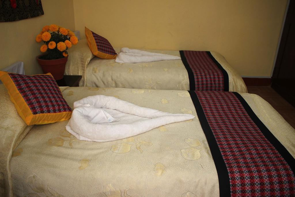 Simrika Homes Bed And Breakfast Kathmandu Room photo